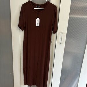 NWT Universal Standard short sleeve foundation Dress in Mocha brown